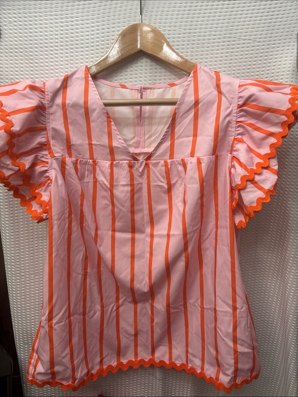 Pink and Orange Striped Flutter Sleeve Top Sz Med